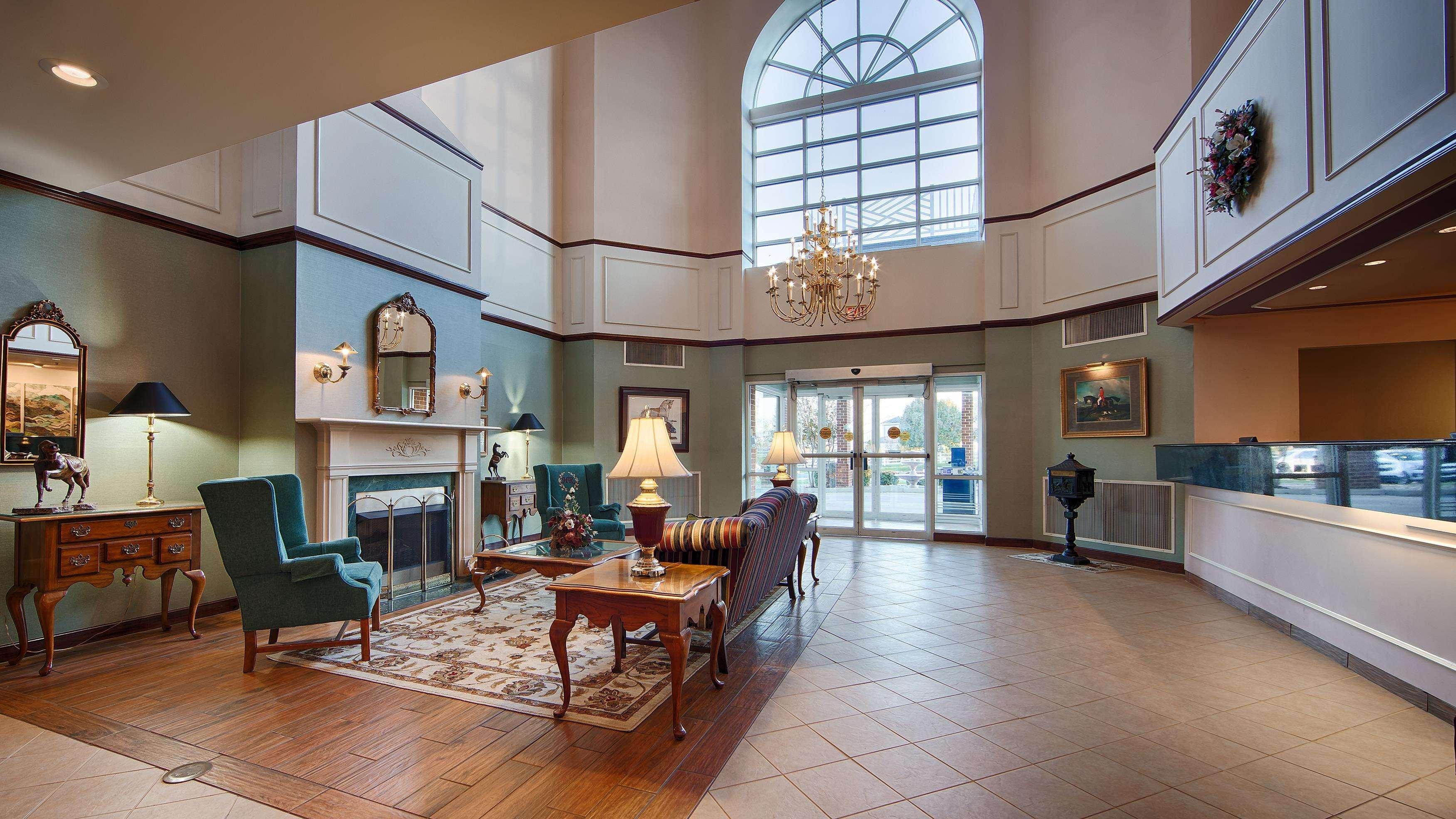 Best Western Plus Inn At Hunt Ridge Lexington Exterior photo