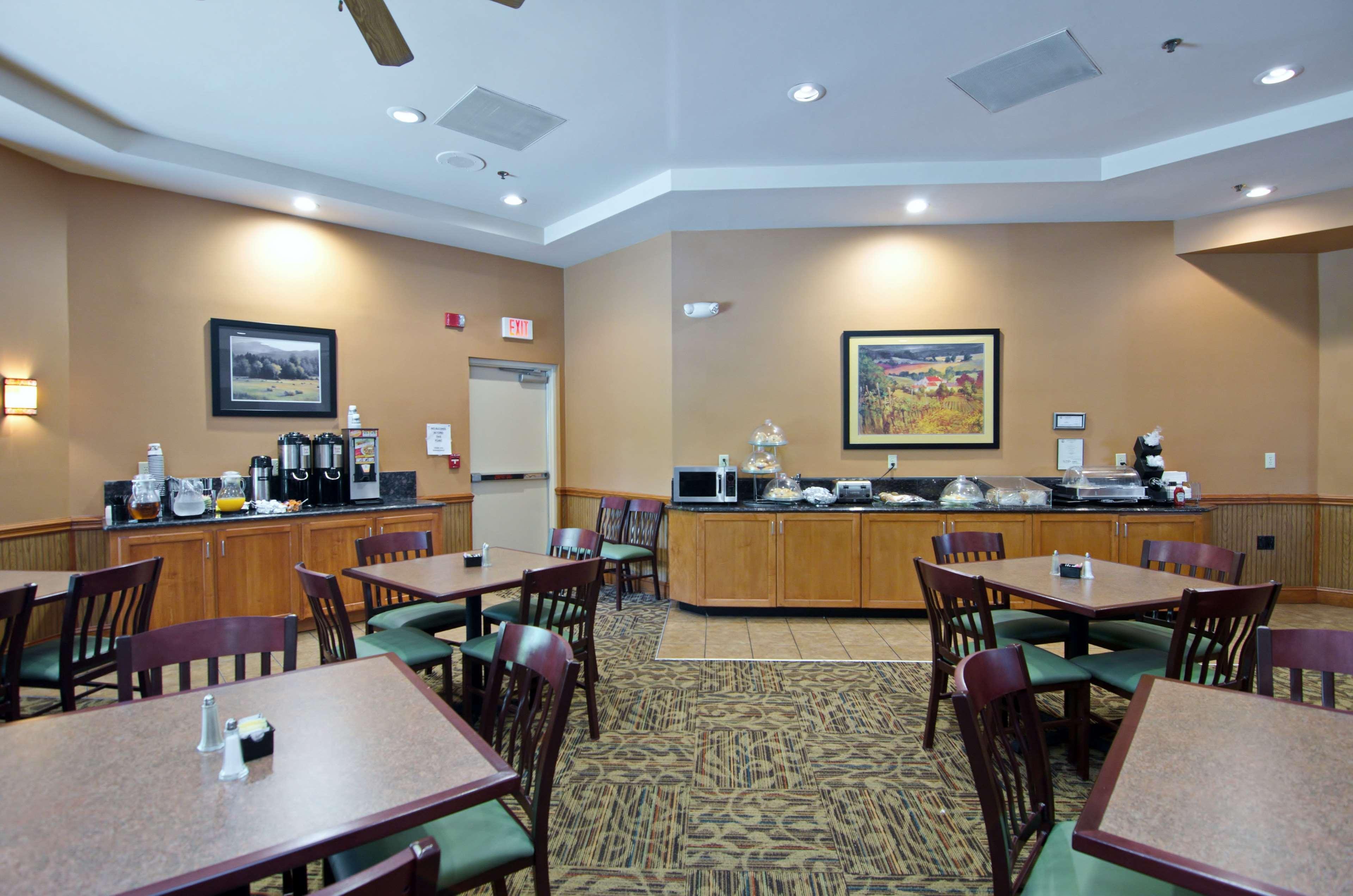 Best Western Plus Inn At Hunt Ridge Lexington Exterior photo