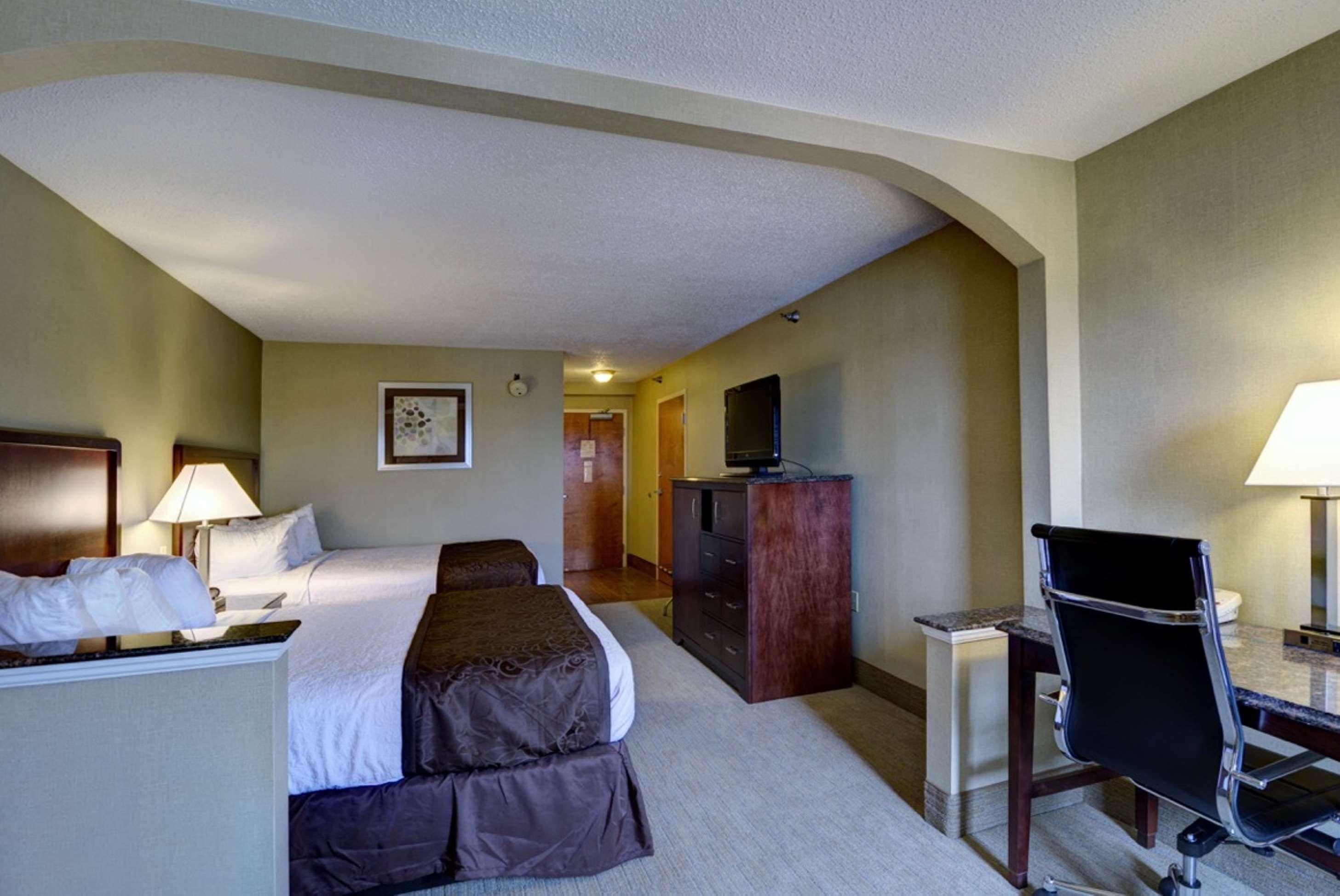 Best Western Plus Inn At Hunt Ridge Lexington Exterior photo