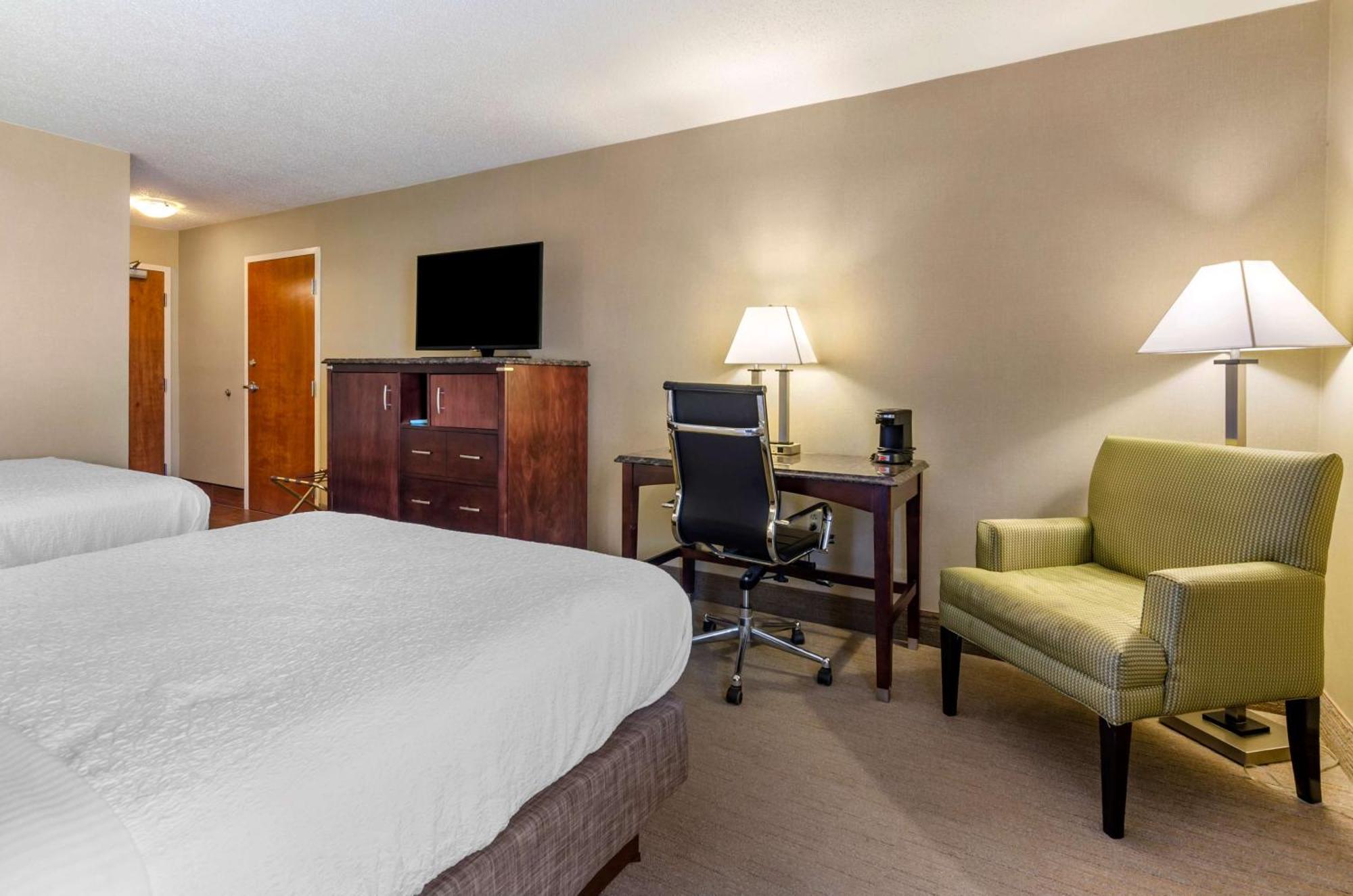 Best Western Plus Inn At Hunt Ridge Lexington Exterior photo